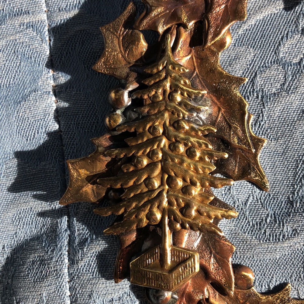 Vtg 3d mixed metal brass Christmas wreath - Picture 6 of 8
